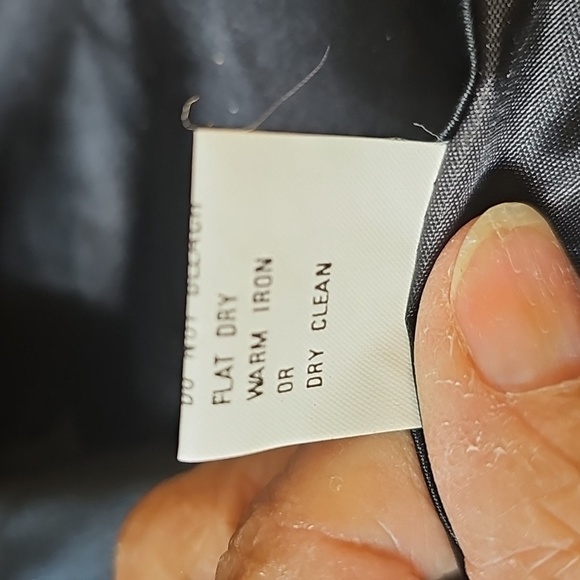 Metallic Black and Gold Reversable‎ Bolmer Jacket. One Size. - Picture 10 of 10